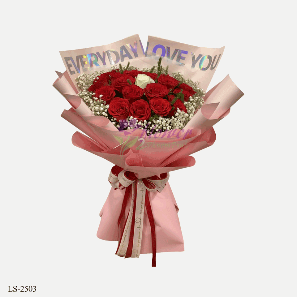 18 Red rose bouquet