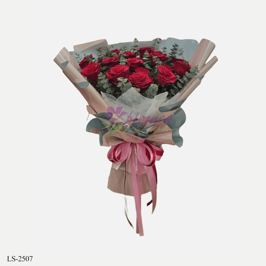 15 Red rose bouquet